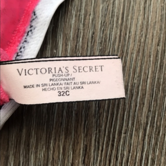 Victoria Secret Bra - Picture 4 of 4